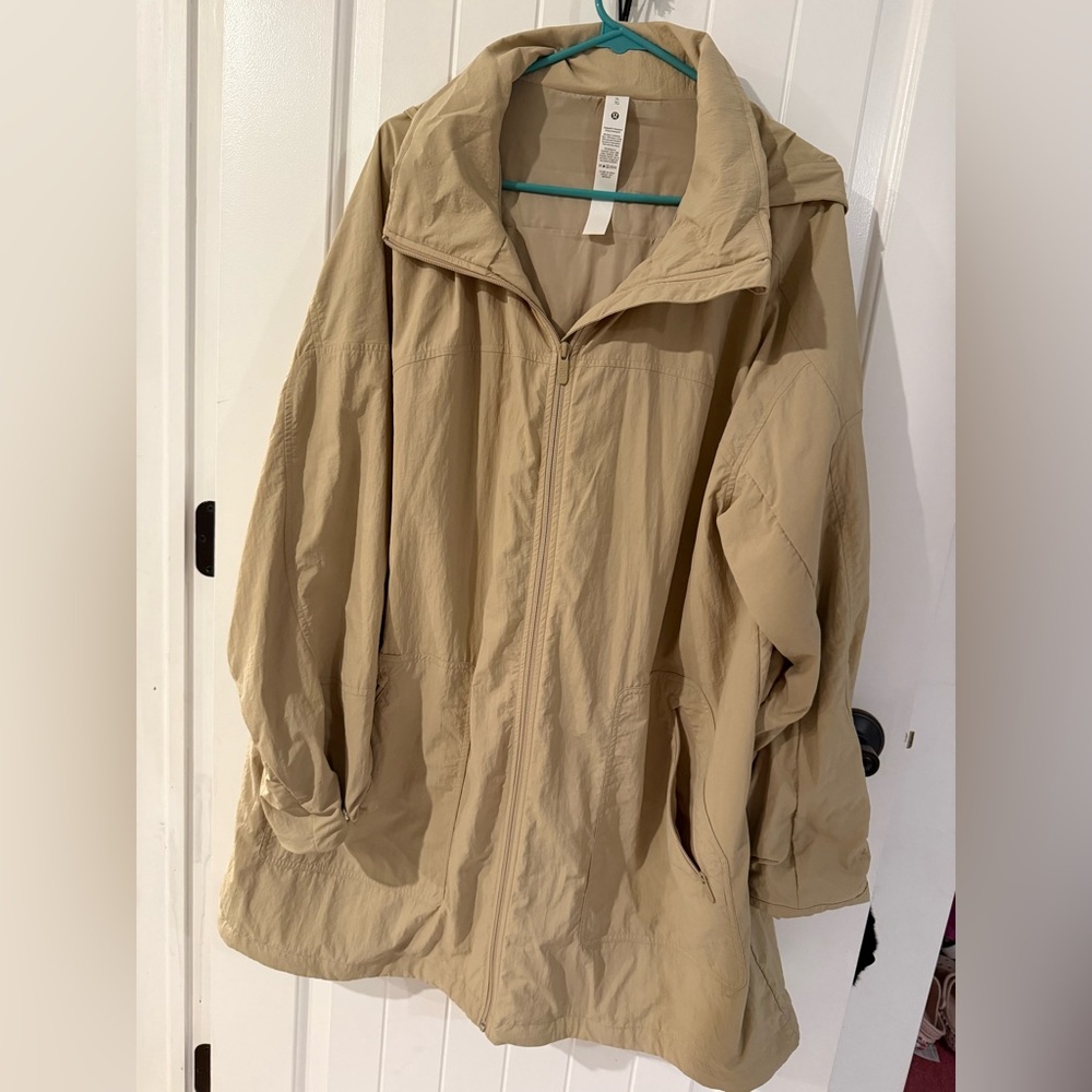 Lululemon Athletica Beige Utility Jacket